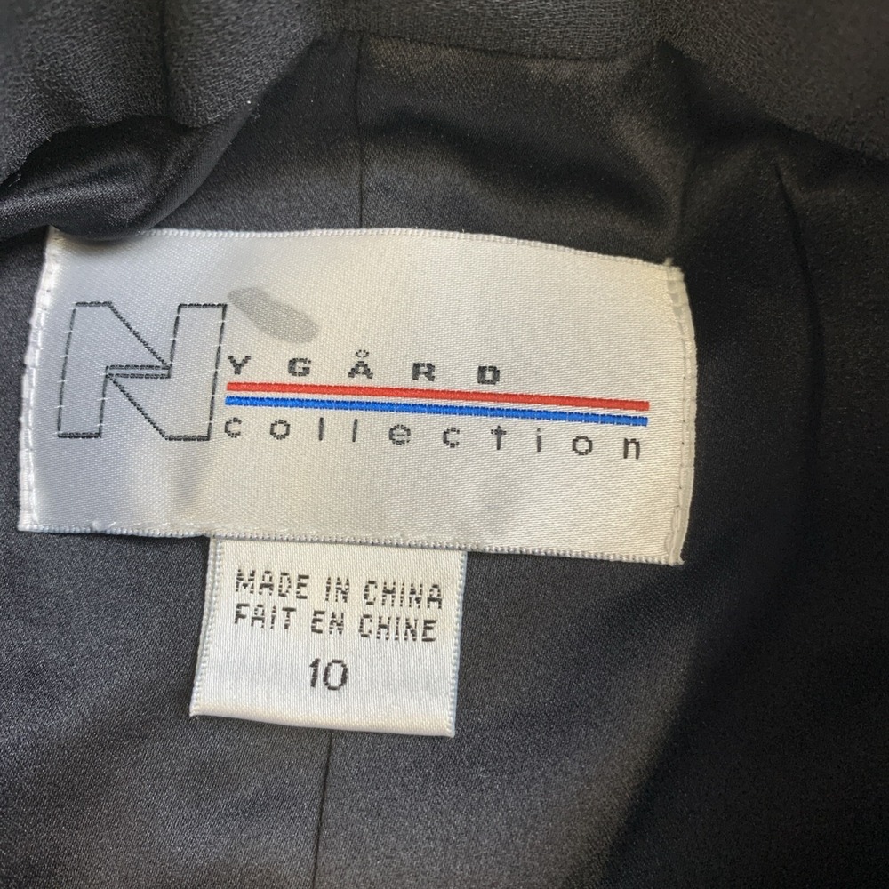 NYGARD Collection Vest Women's Size 10 Black Buttons Polyester RN 54365 - Picture 2 of 13